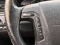 Volvo v70 2.4 comfort line 2003 | 49-lv-nj - afbeelding 15 van  36