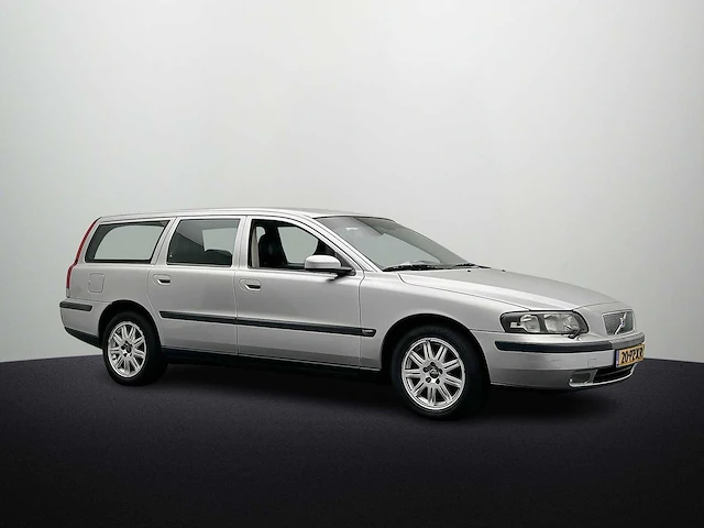 Volvo v70 2.4 comfort line 2005 | 20-pz-xr - afbeelding 3 van  50