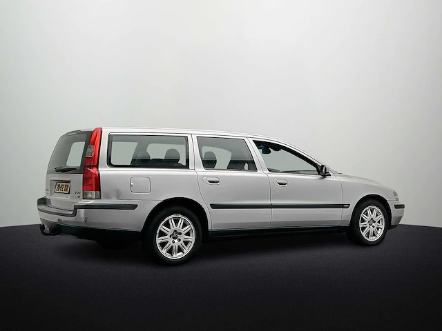 Volvo v70 2.4 comfort line 2005 | 20-pz-xr - afbeelding 50 van  50
