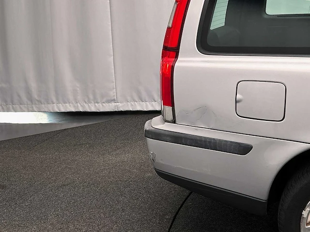 Volvo v70 2.4 comfort line 2005 | 20-pz-xr - afbeelding 12 van  31