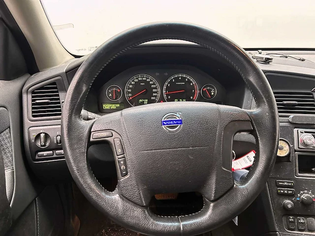 Volvo v70 2.4 comfort line 2005 | 20-pz-xr - afbeelding 21 van  31