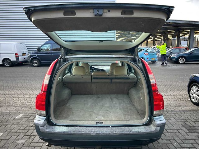 Volvo v70 2.4 comfort line, 52-hg-vj - afbeelding 10 van  13