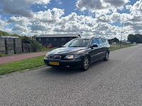 Volvo v70 2.4 comfort line | 87-gx-gx i - afbeelding 1 van  13