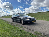 Volvo v70 2.4 comfort line | 87-gx-gx i - afbeelding 9 van  13