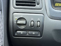 Volvo v70 2.4 d5 automaat | 23-nr-jv i - afbeelding 5 van  22