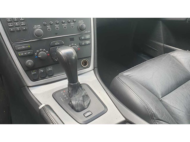 Volvo v70 2.4 d5 edition , 71-khn-5 - afbeelding 5 van  15