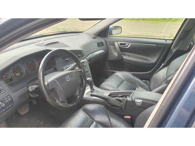 Volvo v70 2.4 d5 edition , 71-khn-5 - afbeelding 11 van  15