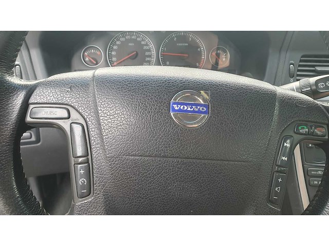 Volvo v70 2.4 d5 edition , 71-khn-5 - afbeelding 13 van  15