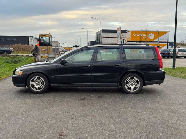 Volvo v70 2.4 d5 edition ii 2004 | 03-pp-vz iaw - afbeelding 16 van  19