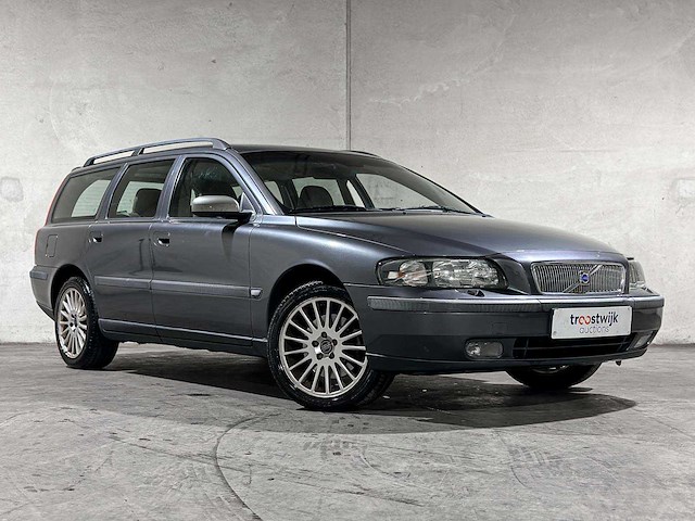 Volvo v70 2.4 d5 geartronic edition ii 163pk 2003, 82-ksr-8 youngtimer - afbeelding 4 van  38