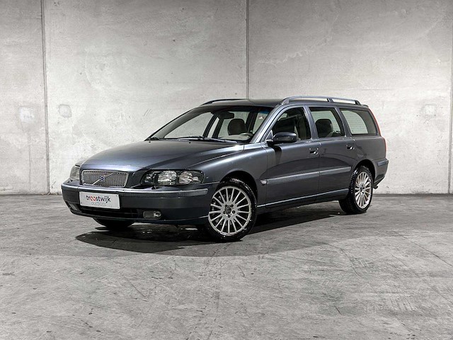 Volvo v70 2.4 d5 geartronic edition ii 163pk 2003, 82-ksr-8 youngtimer - afbeelding 1 van  26