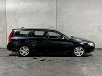 Volvo v70 2.4 d5 momentum 185pk 2008 (origineel-nl), 23-hhf-4 - afbeelding 2 van  57