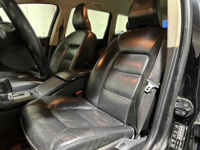 Volvo v70 2.4 d5 momentum 185pk 2008 (origineel-nl), 23-hhf-4 - afbeelding 22 van  57