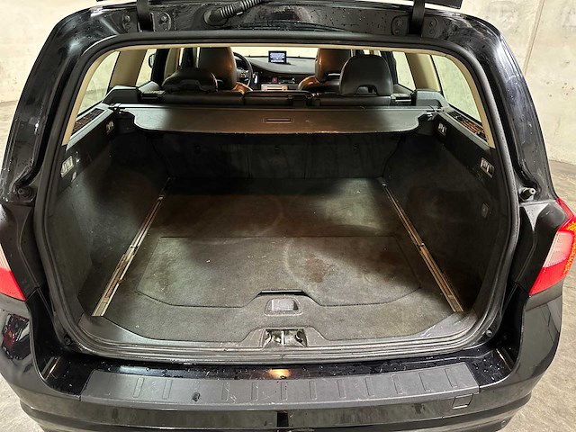Volvo v70 2.4 d5 momentum 185pk 2008 (origineel-nl), 23-hhf-4 - afbeelding 26 van  57