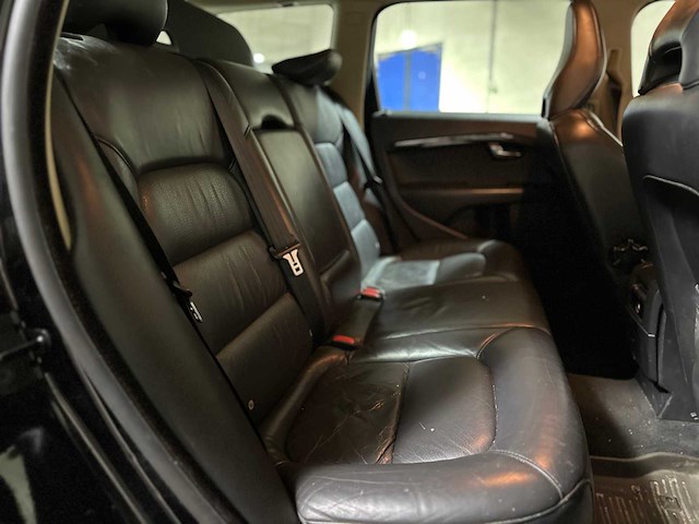 Volvo v70 2.4 d5 momentum 185pk 2008 (origineel-nl), 23-hhf-4 - afbeelding 30 van  57