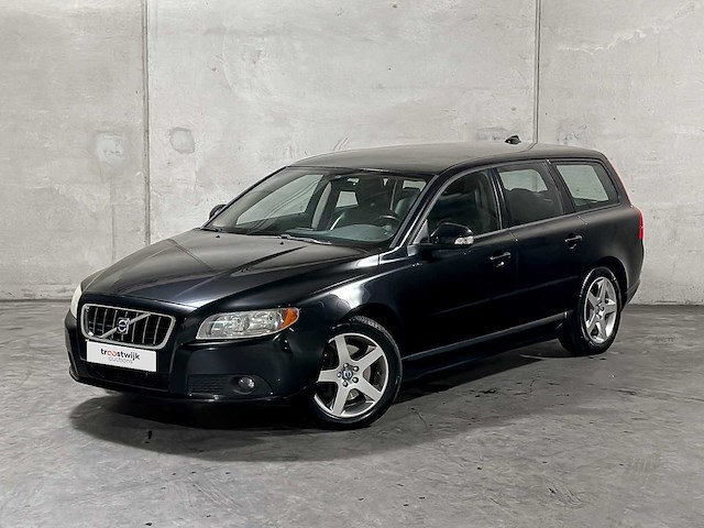 Volvo v70 2.4 d5 momentum 185pk 2008 (origineel-nl), 23-hhf-4 - afbeelding 34 van  57