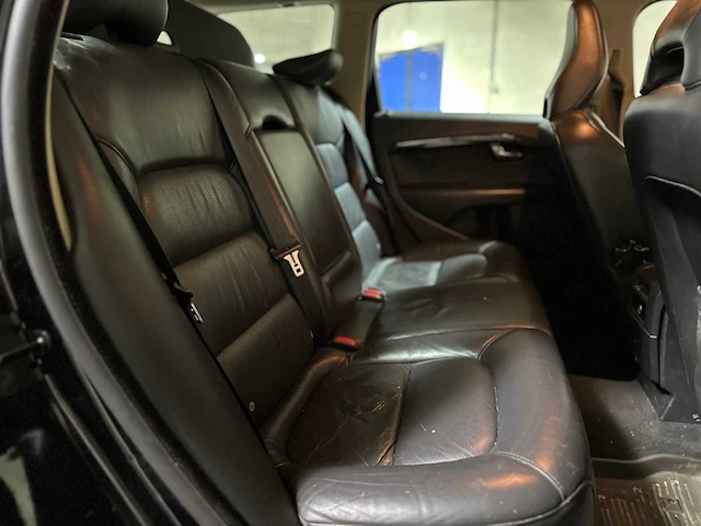 Volvo v70 2.4 d5 momentum 185pk 2008 (origineel-nl), 23-hhf-4 - afbeelding 30 van  58