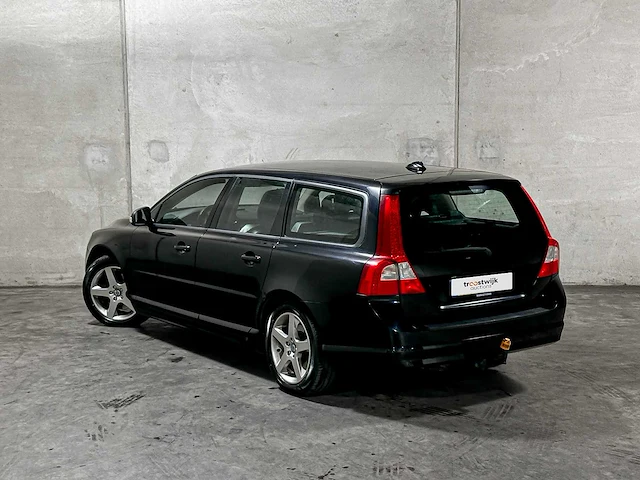 Volvo v70 2.4 d5 momentum 185pk 2008 (origineel-nl), 23-hhf-4 - afbeelding 6 van  58