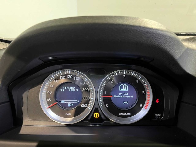 Volvo v70 2.4 d5 summum, jp-541-s - afbeelding 2 van  14