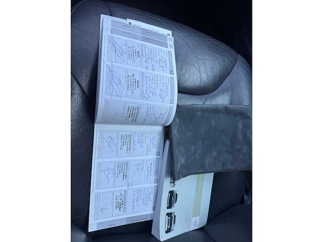 Volvo v70 2.4 edition ii 20-sp-dt - afbeelding 8 van  16