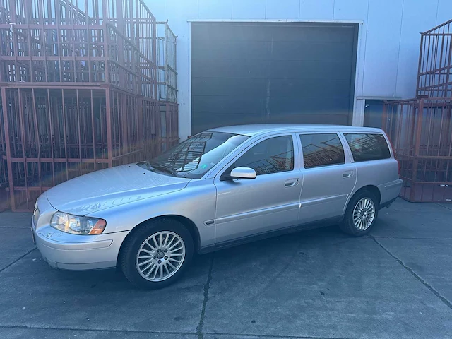 Volvo v70 2.4 edition ii 20-sp-dt - afbeelding 16 van  22