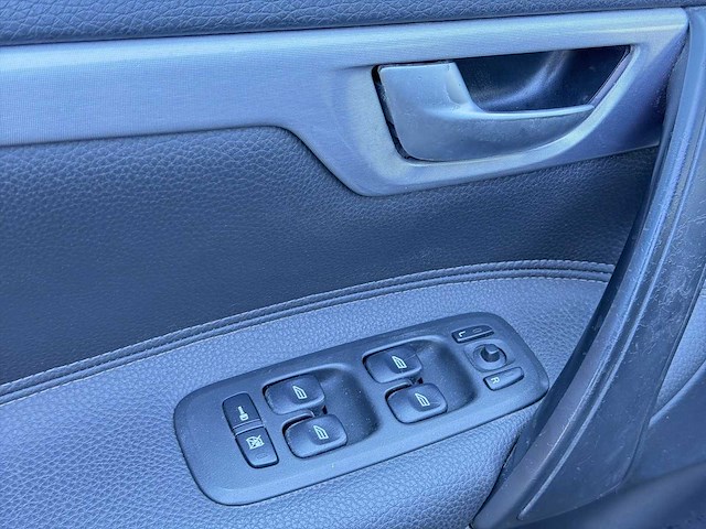 Volvo v70 2.4 edition ii 2006 | 30-tb-rh i - afbeelding 4 van  28