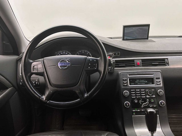 Volvo v70 2.4d limited edition 2009 | 28-kgh-8 - afbeelding 17 van  43