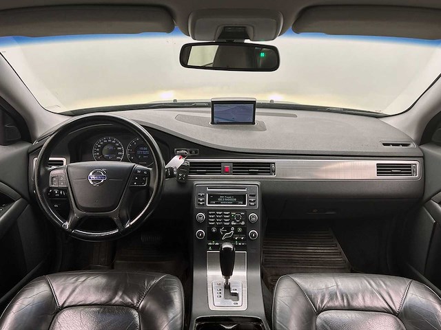 Volvo v70 2.4d limited edition 2009 | 28-kgh-8 - afbeelding 26 van  43