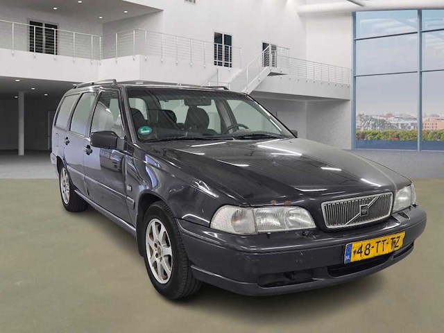 Volvo v70 2.5-20v exclusive, 48-tt-tz - afbeelding 9 van  16