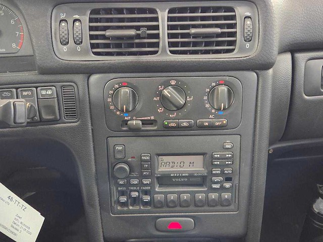 Volvo v70 2.5-20v exclusive, 48-tt-tz - afbeelding 5 van  16