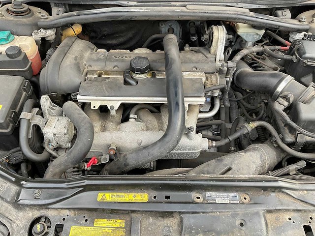 Volvo v70 2.5l 48-rv-pl - afbeelding 33 van  40