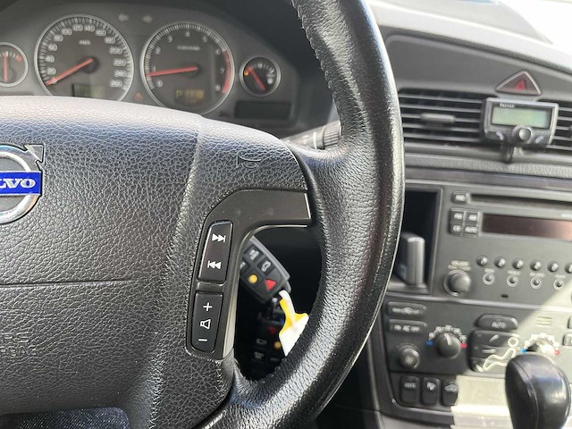 Volvo v70 2.5t summum 2005 | 48-rv-pl i - afbeelding 8 van  18