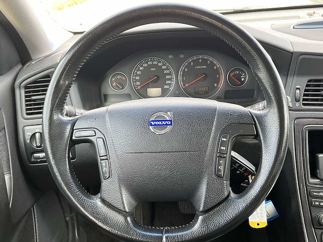 Volvo v70 2.5t summum 2005 | 48-rv-pl i - afbeelding 9 van  30