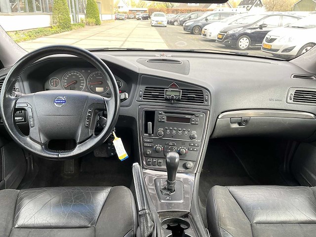 Volvo v70 2.5t summum 2005 | 48-rv-pl i - afbeelding 25 van  30