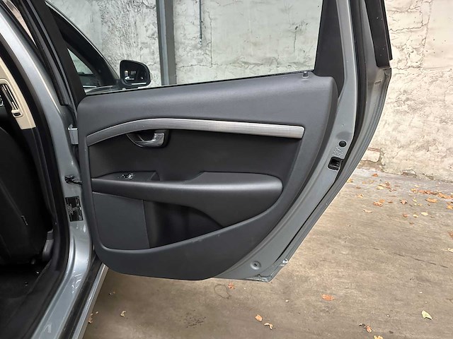 Volvo v70 3.0 t6 awd summum 286pk 2008, jnj-06-p - afbeelding 30 van  47