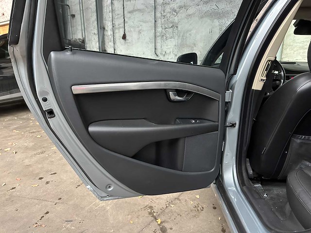 Volvo v70 3.0 t6 awd summum 286pk 2008, jnj-06-p - afbeelding 25 van  47