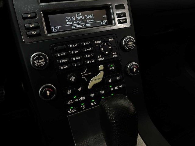 Volvo v70 3.0 t6 awd summum 286pk 2008, jnj-06-p - afbeelding 19 van  47