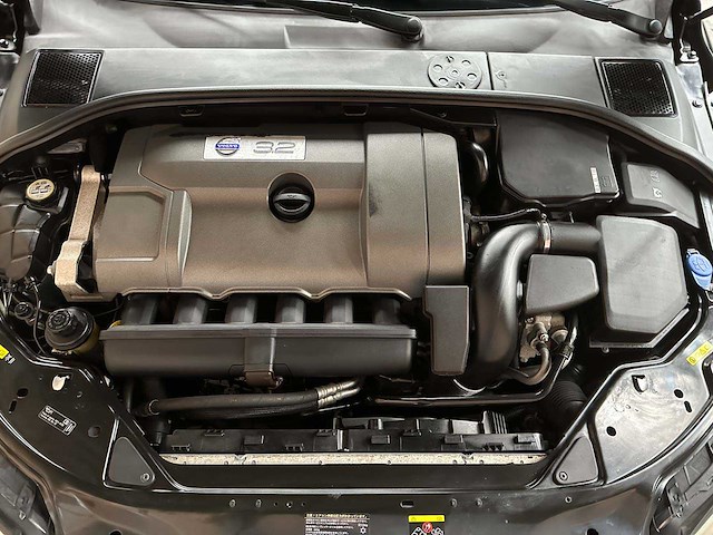 Volvo v70 3.2 6-cilinder 238pk 2008 youngtimer - afbeelding 22 van  42