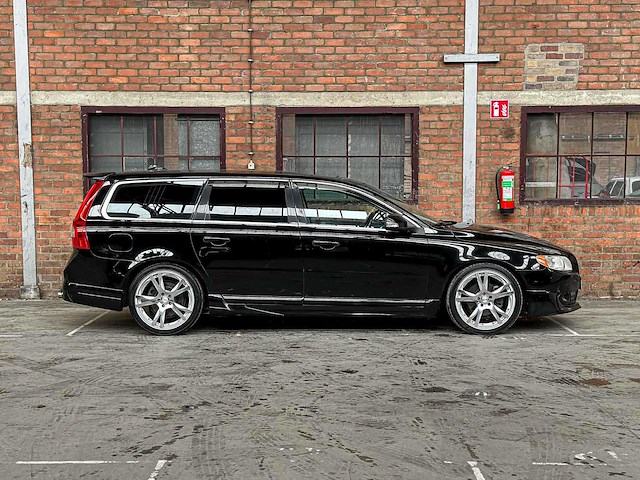 Volvo v70 3.2 6-cilinder 238pk 2008 youngtimer - afbeelding 27 van  28
