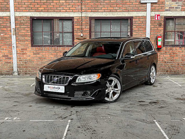 Volvo v70 3.2 6-cilinder 238pk 2008 youngtimer - afbeelding 9 van  27
