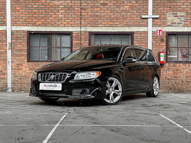 Volvo v70 3.2 6-cilinder 238pk 2008 youngtimer - afbeelding 1 van  37