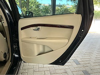 Volvo v70 3.2 v6 awd automaat – luxe, kracht en zweeds comfort marge auto - afbeelding 16 van  33