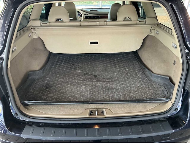 Volvo v70 3.2 v6 awd automaat – luxe, kracht en zweeds comfort marge auto - afbeelding 32 van  33