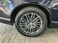 Volvo v70 3.2 v6 awd automaat – luxe, kracht en zweeds comfort marge auto - afbeelding 4 van  34