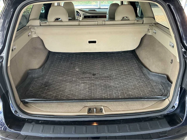 Volvo v70 3.2 v6 awd automaat – luxe, kracht en zweeds comfort marge auto - afbeelding 33 van  34