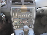 Volvo v70 stationwagen met kenteken 54-tpf-9. datum eerste toelating 06-12-2005. - afbeelding 8 van  10