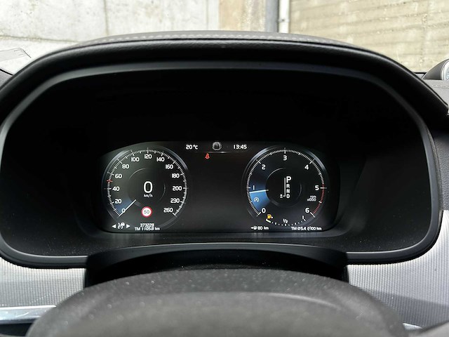 Volvo v90 2.0 d4 inscription 190pk 2017 (origineel-nl), pp-819-z - afbeelding 27 van  45