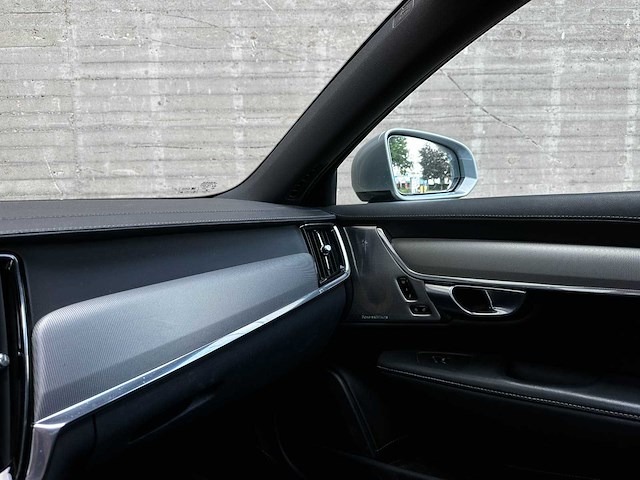 Volvo v90 2.0 d4 inscription 190pk 2017 (origineel-nl), pp-819-z - afbeelding 32 van  45