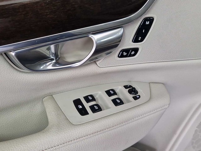 Volvo v90 2.0 d4 momentum 2017 | nt-860-r - afbeelding 5 van  34