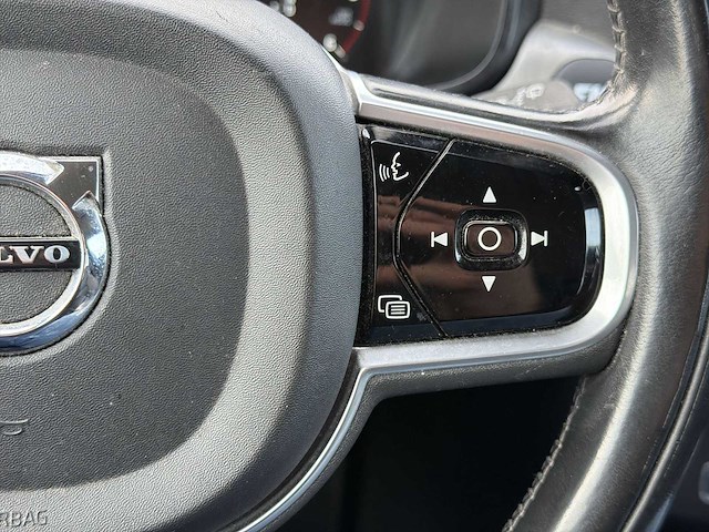 Volvo v90 2.0 d4 momentum 2019 | zh-728-p i - afbeelding 13 van  35